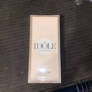Brand new Lancôme perfume